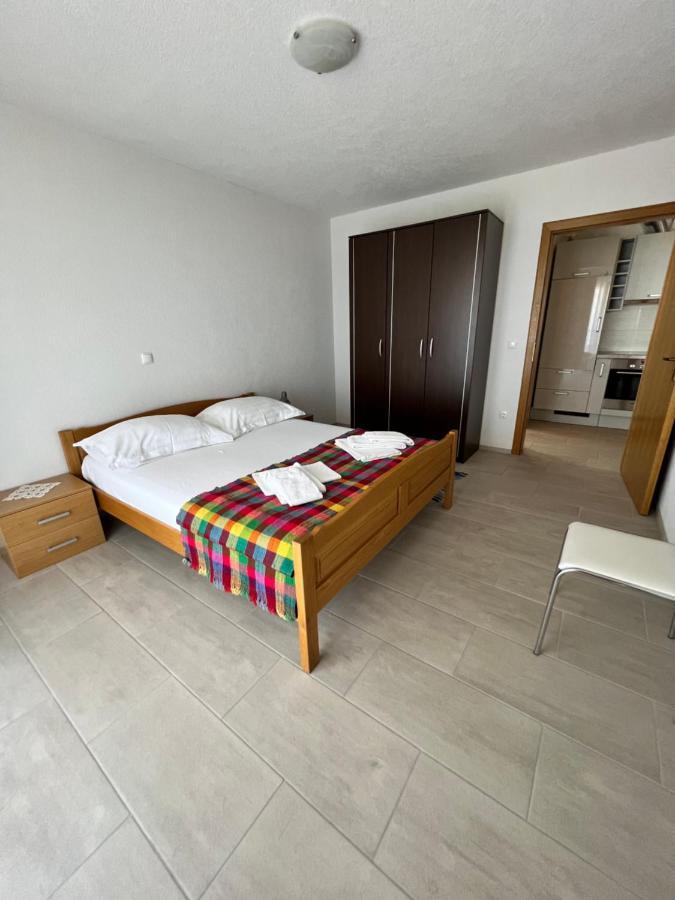 Beslic Apartments Veliko Brdo  Bagian luar foto